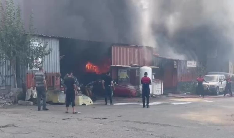 Osmaniye’de temizlik yapılan tankerde patlama: 2 yaralı