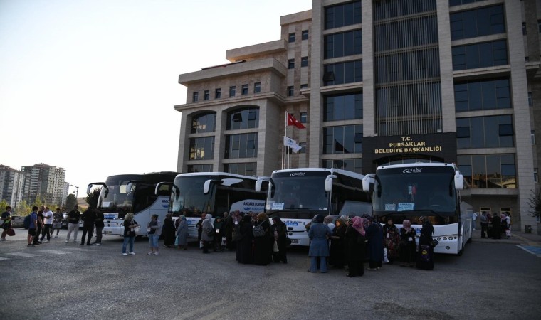 Pursaklar Belediyesi, ilçede yaşayan vatandaşlar için gezi düzenledi