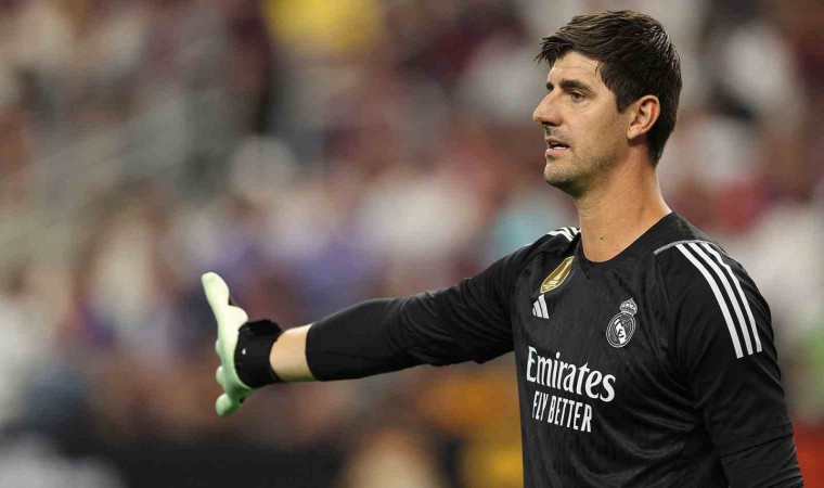 Real Madridde Thibaut Courtoisnın ön çapraz bağı yırtıldı!