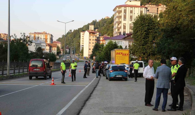 Rize İl Emniyet Müdürü Türesinden şok uygulama noktasına ziyaret