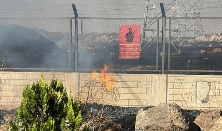 Şanlıurfa’da ot yangını askeri bölgeye sıçradı