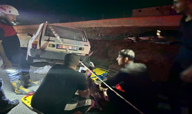 Şanlıurfada otomobiller çarpıştı: 1 ölü, 6 yaralı