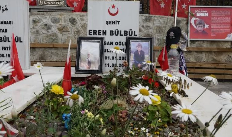 Şehit Eren Bülbül’ün annesi: Evladımın şehadet şerbetini içtiği yerden her gün geçiyorum