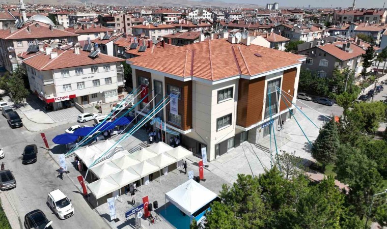 Selçukluda Bedir Sosyal Tesisi açıldı