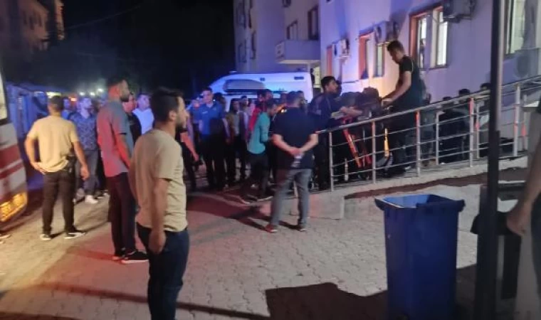 Siirt’te asker ve korucuları taşıyan kamyonet devrildi: 5 yaralı