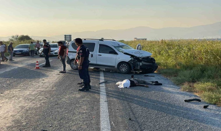 Sökede trafik kazası: 1 ölü