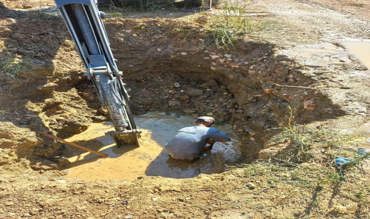 Su kesintisine ekipleri anında müdahale etti