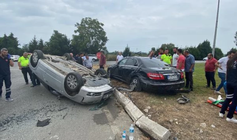 Takla atan otomobil, başka otomobile çarptı: 2 yaralı