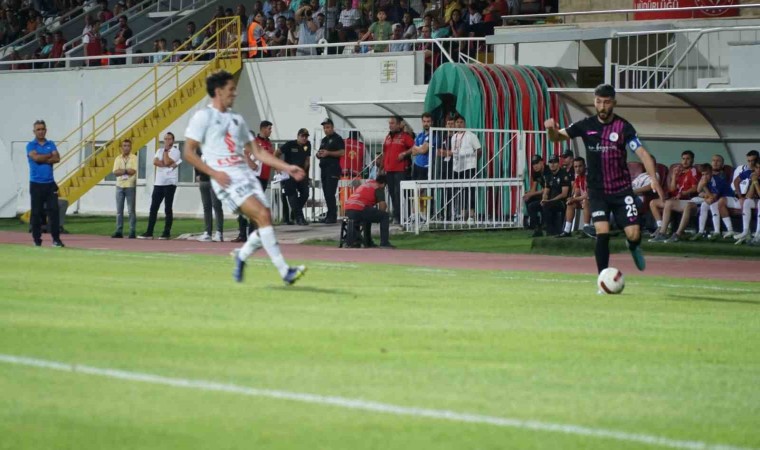 TFF 2. Lig: Isparta 32 Spor: 1 - Somaspor: 2