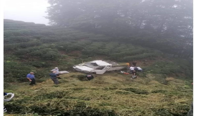 Trabzon’da kamyonet şarampole devrildi: 3 ölü, 1 yaralı