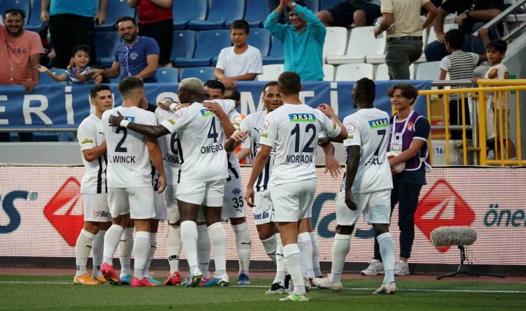 Trendyol Süper Lig: Kasımpaşa: 1 - MKE Ankaragücü: 0 (İlk yarı)