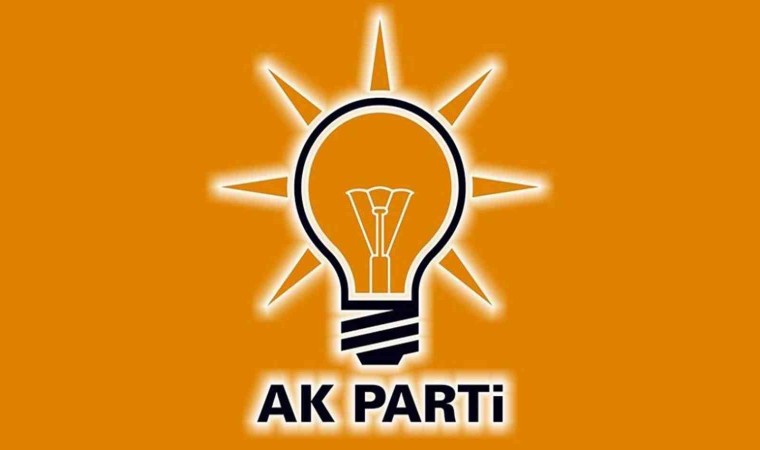 Uşakta AK Parti İlçe Başkanı yönetimiyle birlikte istifa etti