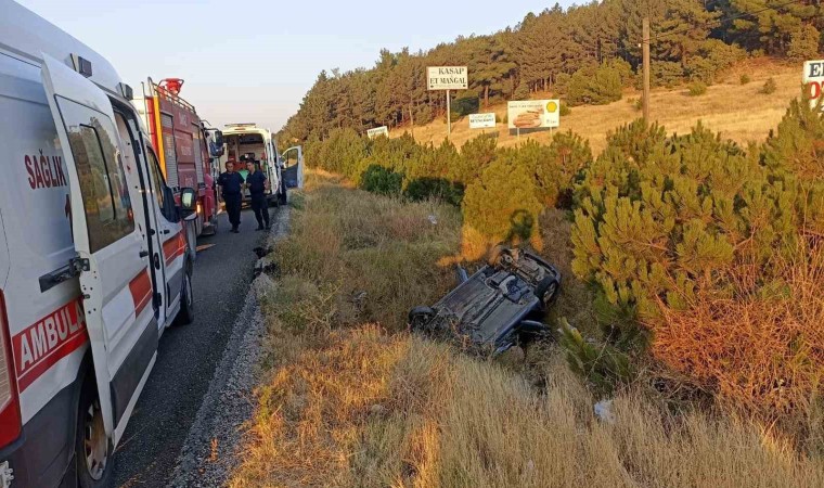 Uykusuzluk kazayı getirdi; 2si çocuk 4 yaralı