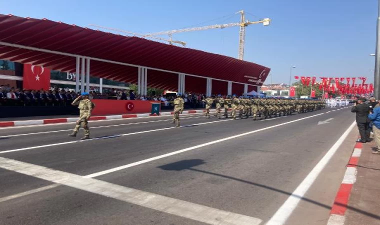 Vatan Caddesi’nde Zafer Bayramı töreni 