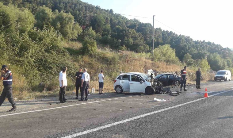 Yalovada feci kaza: 2 ölü, 5 yaralı