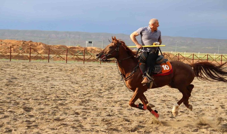 Yazıhan cirit ekibi, Malatyayı temsil edecek