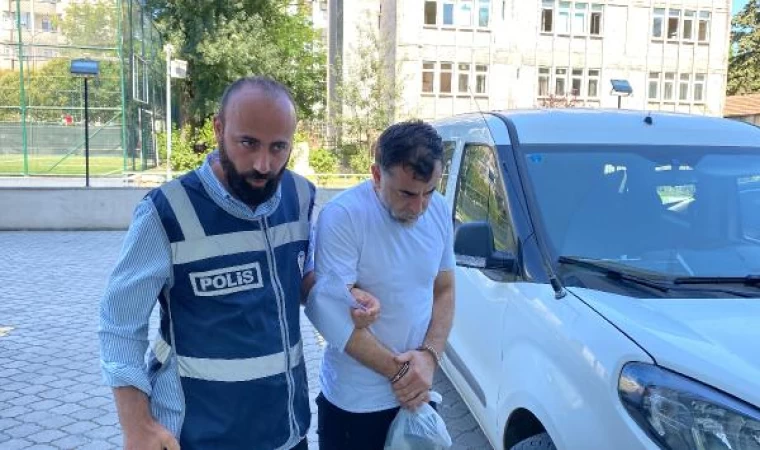 Yolun karşısına geçerken otomobilin çarptığı yaya öldü (2)