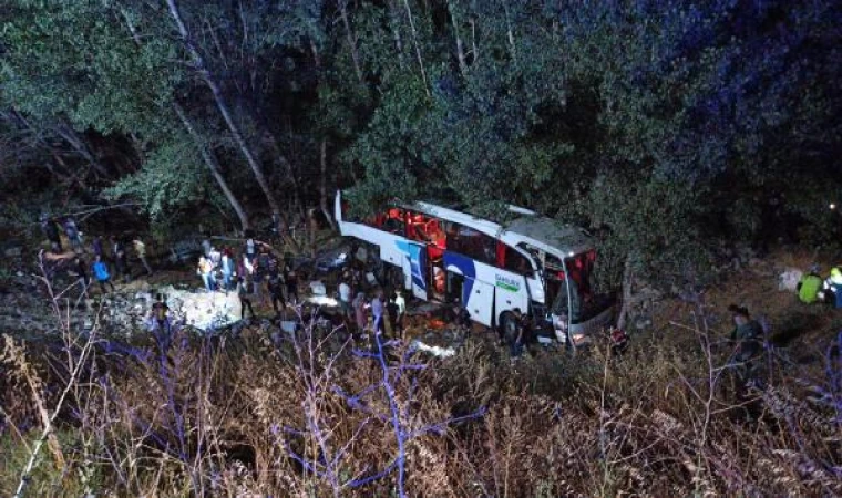 Yozgat’ta yolcu otobüsü şarampole uçtu: 11 ölü, 16 yaralı