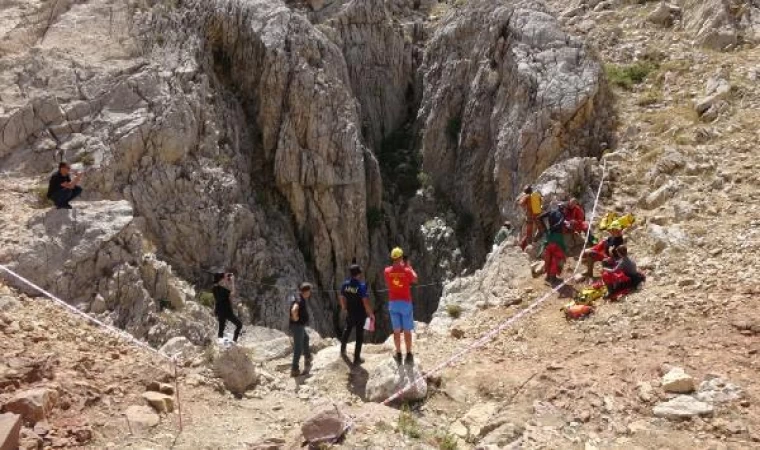 ABD’li araştırmacıyı rahatsızlandığı mağaradan, 6 ülkeden 192 kişilik ekip çıkaracak (2)