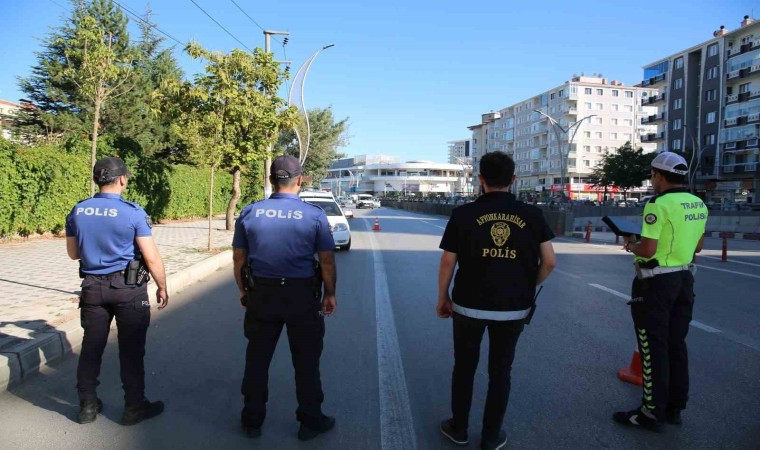 Afyonkarahisarda asayiş ve trafik denetimi