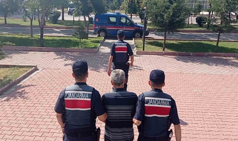 Aksarayda 11 yıl hapsi olan şüpheli JASAT ekiplerince yakalandı