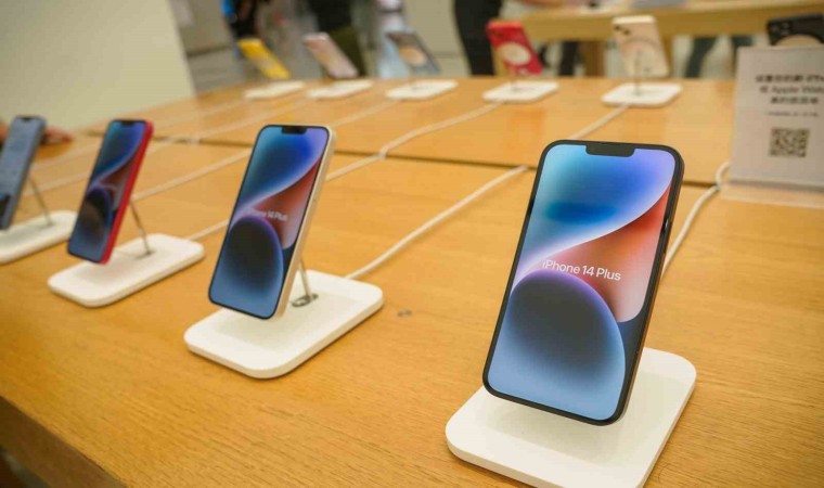 Apple, iPhonenun yasaklandığı Çinde 200 milyar dolar kaybetti