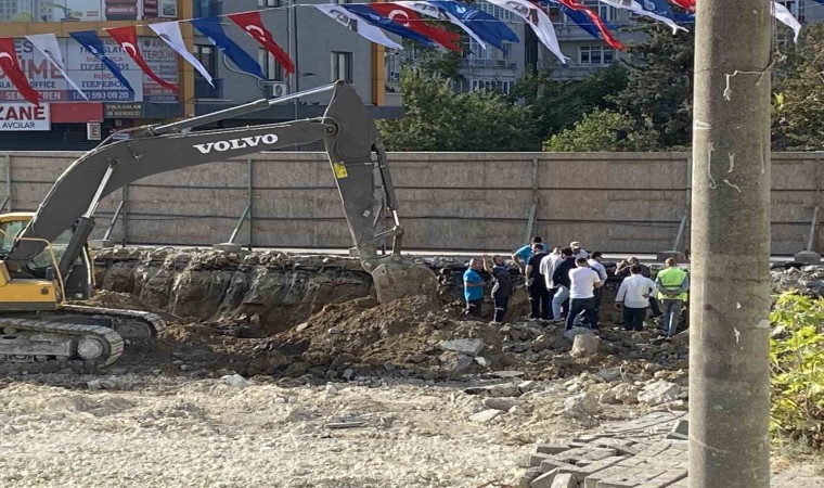 Avcılarda İBBnin çalışması sırasında doğalgaz borusu patladı: Mahalleli büyük panik yaşadı