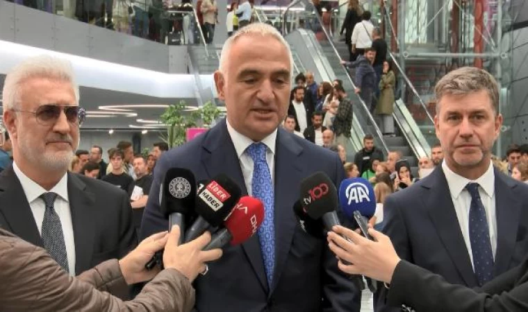 Bakan Ersoy: 2028’de 35 şehirde ’Kültür Yolu Festivali’ gerçekleştirmek istiyoruz (2)