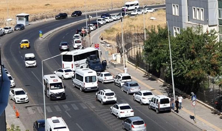 Bakan Yerlikaya: Bombalı eylem hazırlığındaki 5 terörist yakalandı (2)