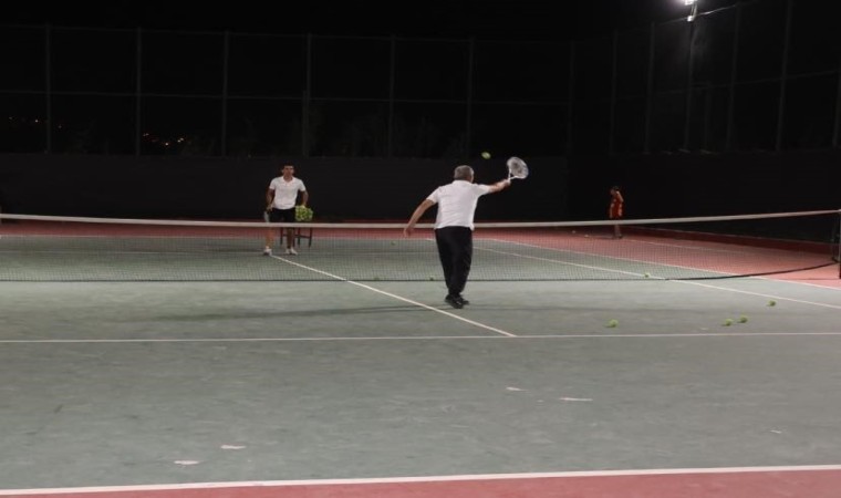 Başkan Kaplan: “Koçarlıda tenis rüzgarı esecek”