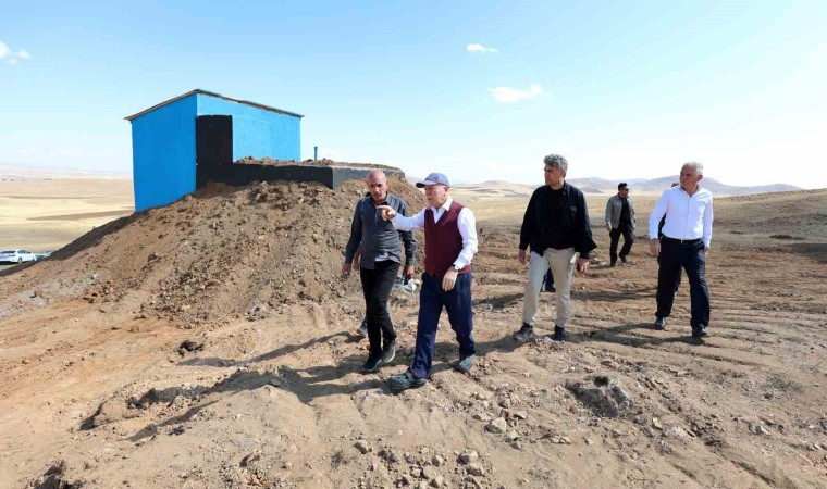 Başkan Sekmenden Karayazı ve Karaçoban çıkarması