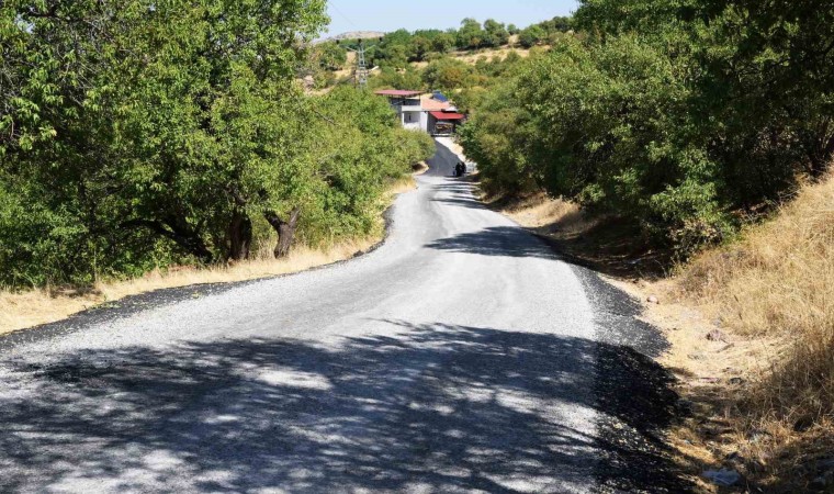 Battalgazide asfalt çalışmaları sürüyor