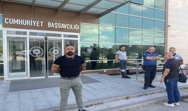 Belediyeden kovulan otobüs kaptanı: “Hani CHPli belediyelerden haksız yere işçi çıkarılmayacaktı”