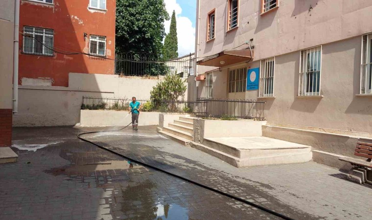 Beyoğlunda okullar yeni eğitim ve öğretim yılına hazırlandı