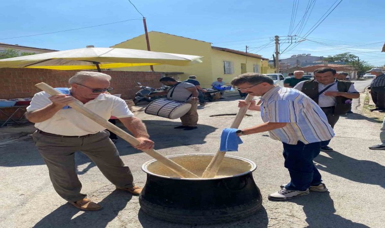 Burhaniyede keşkek düğünlerin vazgeçilmezi oldu