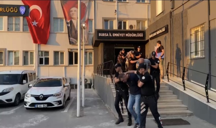 Bursa polisi bar cinayetinin failini Eskişehirde yakalandı