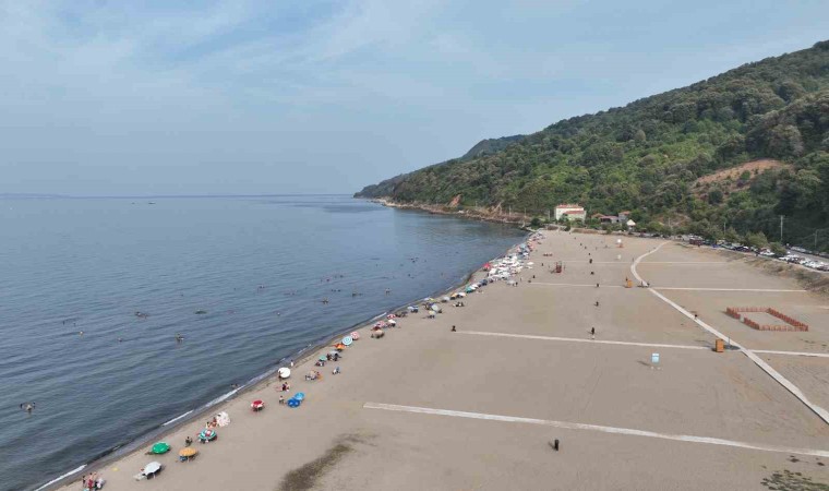 Bursanın son ‘Mavi Bayraklı plajı sonbaharda da ilgi görüyor