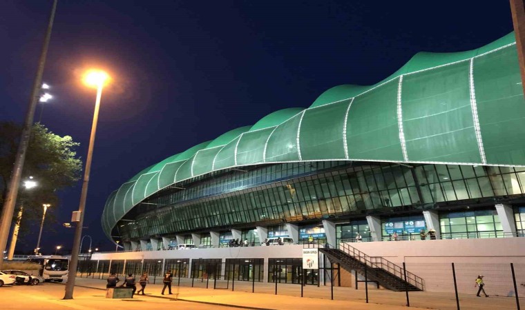 Bursaspor, stat ismini Yüzüncü Yıl Atatürk Sütaş Stadyumu olarak değiştirdi