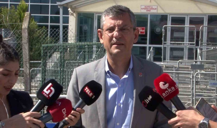 CHP Grup Başkanı Özelden Silivri Cezaevinde ziyaretler