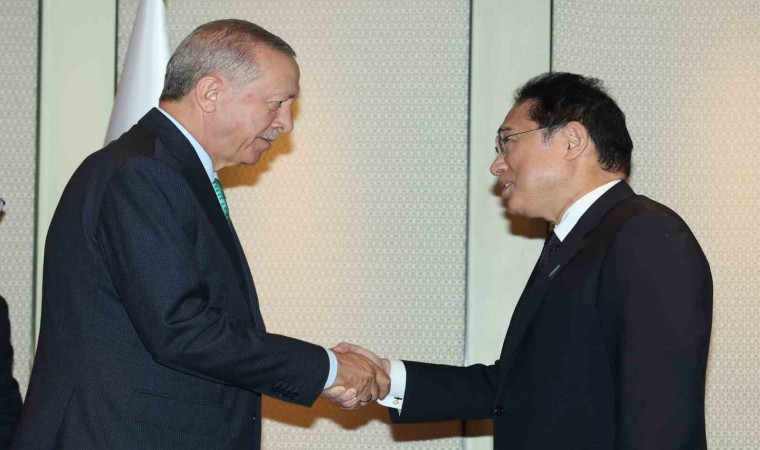 Cumhurbaşkanı Erdoğan, Japonya Başbakanı Kishida ile görüştü