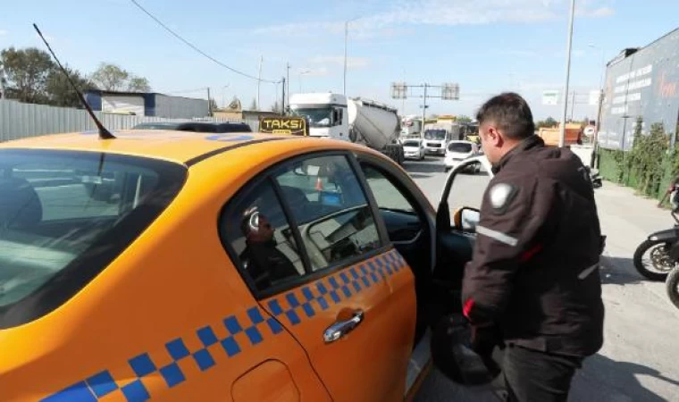 Denetim noktasına motosiklet ile geldi, taksi ile döndü