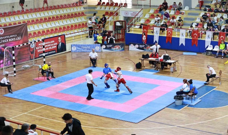 Denizlide kick boks heyecanı hafta sonu yaşanacak