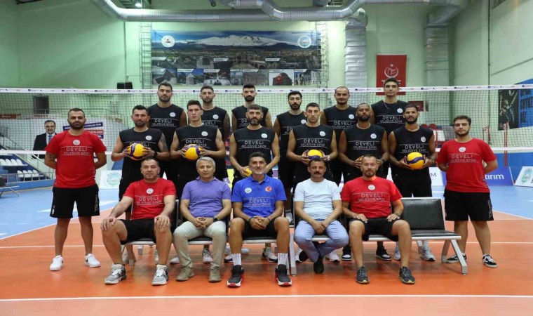 Develi Belediyespor taraftarıyla buluşuyor