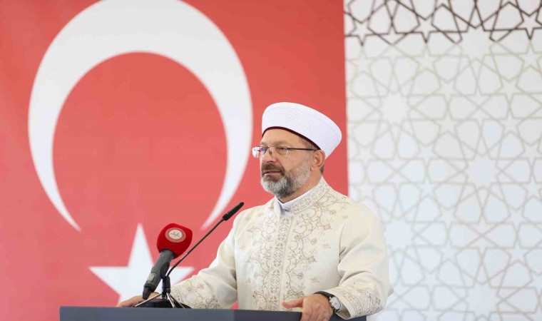 Diyanet İşleri Başkanı Erbaş: “Mevlid-i Nebinin heyecanının her yürekte hissedilmesi için elimizden gelen gayreti gösterelim”