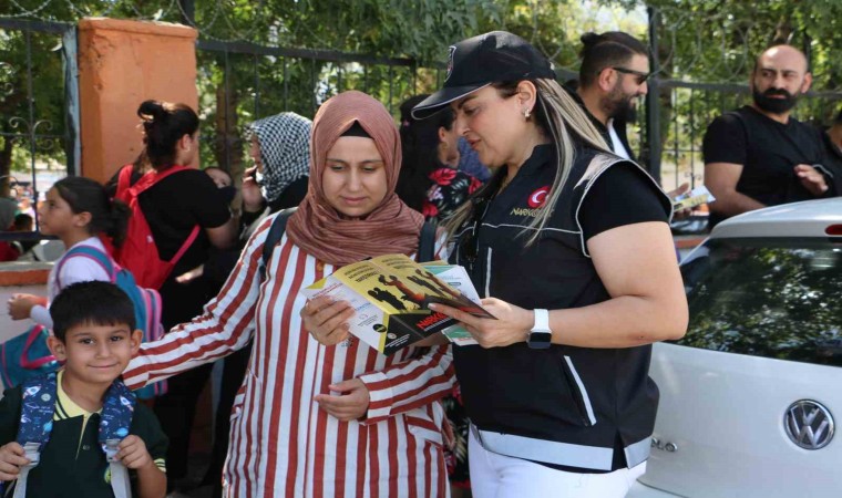 Diyarbakırda öğrenci ve veliler Narkonokta uygulamasıyla bilgilendirildi