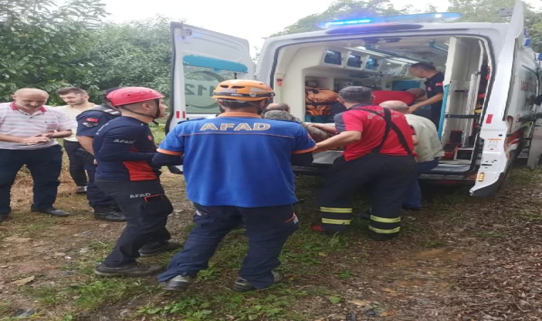 Düştüğü su deposunda mahsur kalan kadın, kurtarıldı