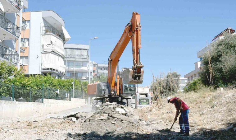 Ege Mahallesi yeni yollarına kavuşuyor