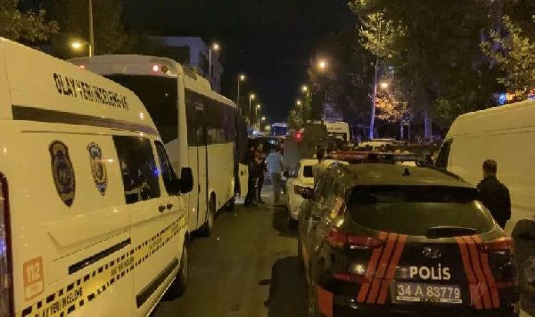 (Ek fotoğraf) Esenyurt’ta kafede çıkan borç kavgası kanlı bitti: 1 ölü