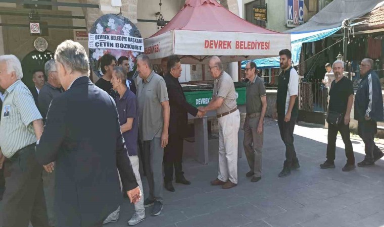 Emekli öğretmen son yolculuğuna uğurlandı