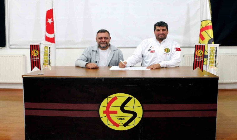 Eskişehirspor Fabrika Futbol Gelişim Akademisine yeni antrenör